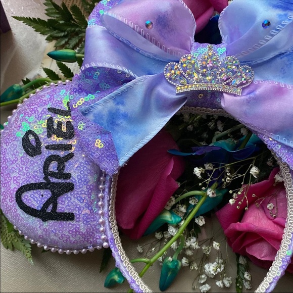 Special custom made mickey Ears - Picture 3 of 5